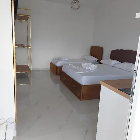 Leli Apartment